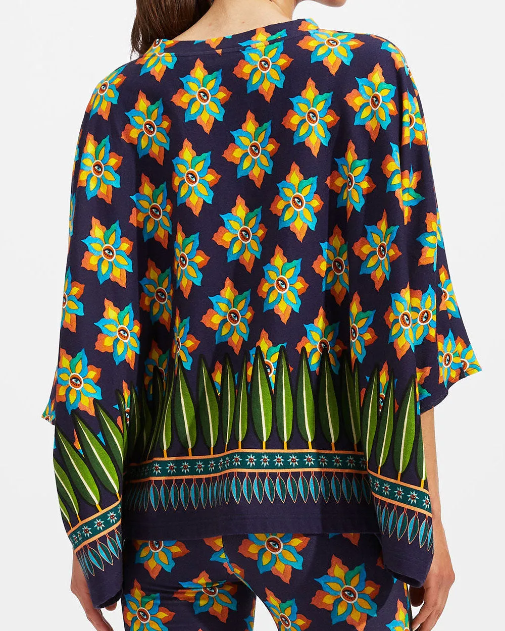 Occhi Meditation Poncho