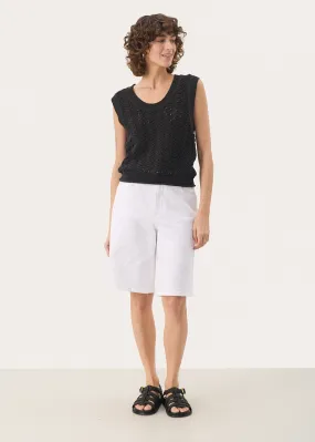 Radka Vest