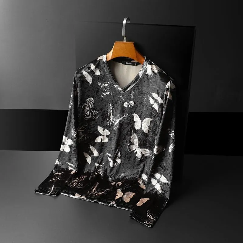 Vintage Butterfly Print V-Neck T-Shirt