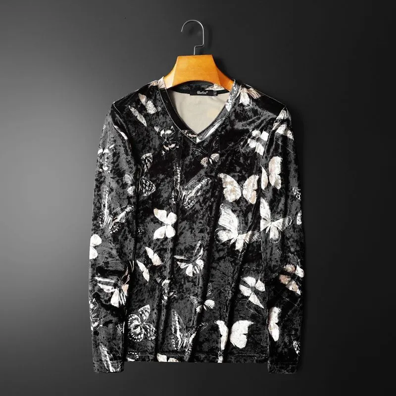 Vintage Butterfly Print V-Neck T-Shirt