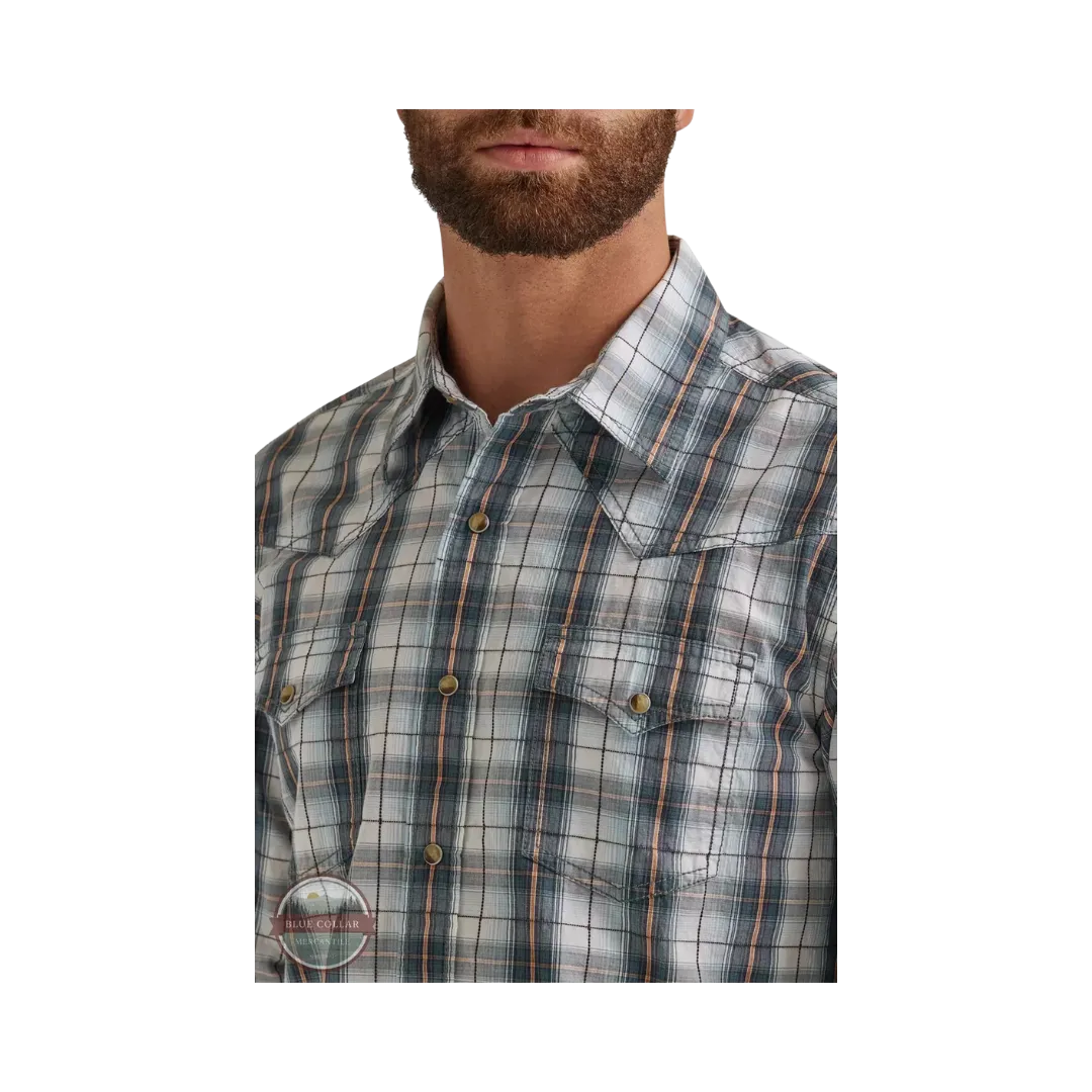 Wrangler Men's Retro Premiun Long Sleeve Snap Grey Shirt